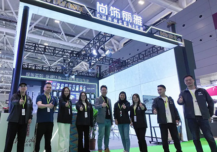 好多人。。。。。。∽鹆 2025 丽江九州生态展览会暨客户大会圆满闭幕----千人共鉴新品牌矩阵颁布与行业生态沉构
